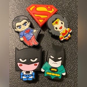 Brand new 5 pack DC Superheroes Shoe Charms